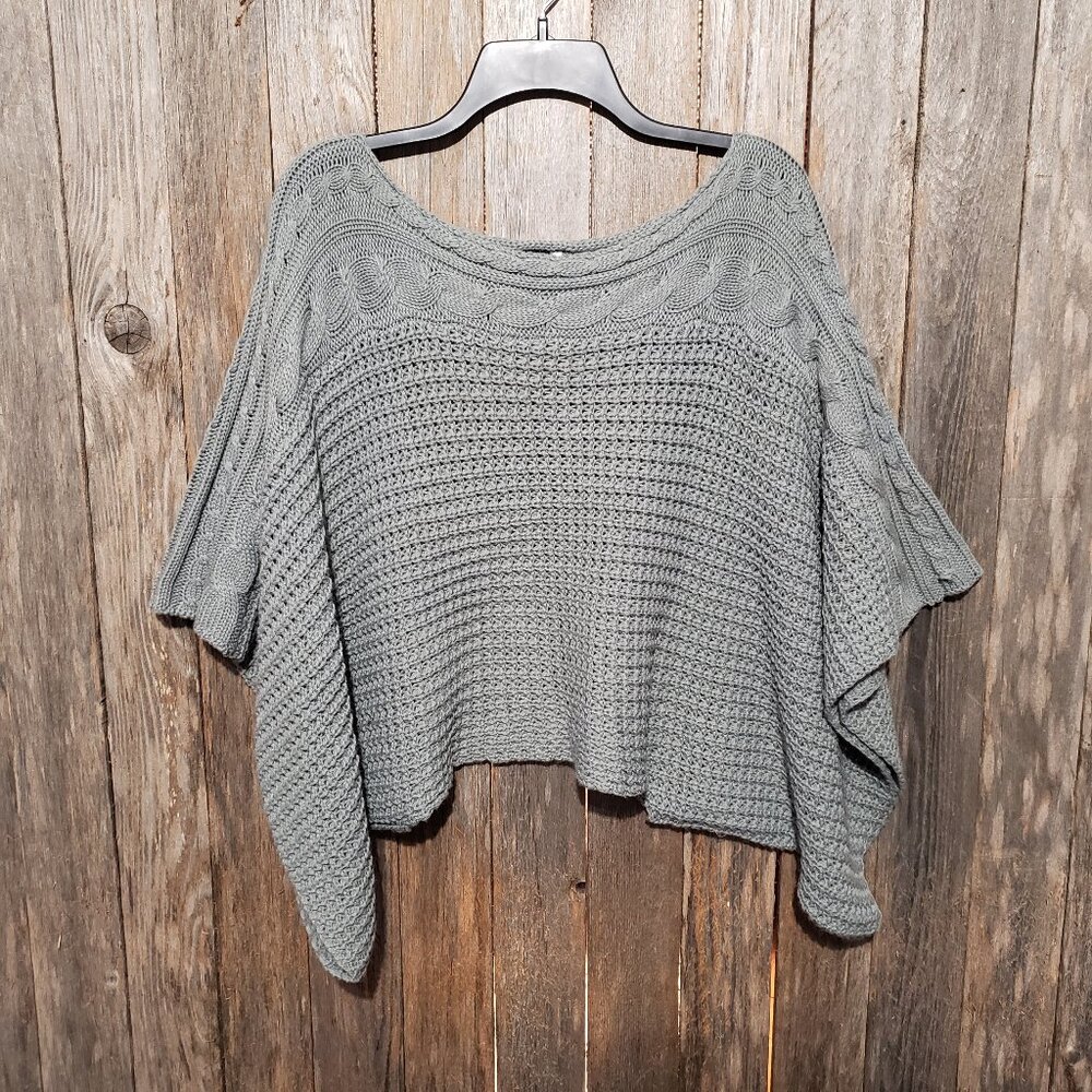 Mak B Women's S M Poncho Sweater Gray Oversized Boho